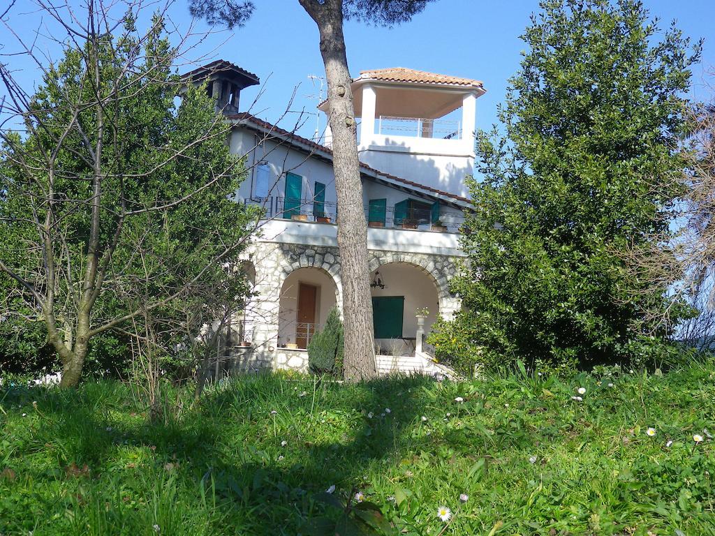 B&B La Toscana Marta Exterior foto